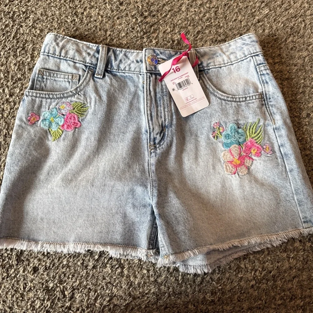 Justice Girls Floral Embroidery Denim Shorts Size 16 NWT